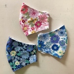立体マスク☆ゴム紐付き☆花柄☆夏用☆3種類から選べます！☆2枚ずつ出品しています☆マスク4枚まで送料180円のスマートレターが可能です