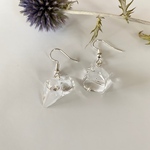 涼しげな氷のピアス　イヤリング