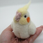 手のひらサイズ　羊毛フェルト　可愛いオカメインコ　鳥　黄薄め　ゆこりん工房