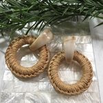 紐巻リングパーツのピアス●茶×ベージュ