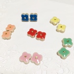 送料無料　ひと粒タイルのぷっくりピアス　イヤリング　ノンホール