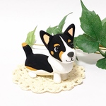 【Ｌｅｘ様専用】コロ犬　トライカラーコーギー  粘土細工の置物［インテリア 飾り］ 