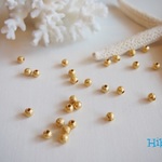【再入荷】４ｍｍ★スタービーズダスト★gold★３０粒