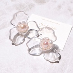 ビッグパールフラワーピアス/イヤリング