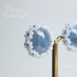 「  Picnic "another sky"  」 イヤリング/ピアス  *ビーズリング・花・大ぶり・韓国・スカイグレー*
