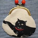 黒猫柄のがま口