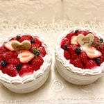 イチゴのケーキボックス(送料込み)