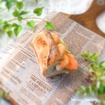 羊毛フェルトパン　テラス席でのんびりランチ　バゲットサンド　シュリンプ&スモークサーモン