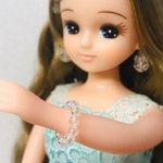 ドール用 天然石（水晶）のピアスとブレスレット
