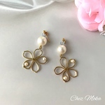 お花とパールのピアス/イヤリング