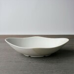 星☆の変形楕円ボウル（白)　