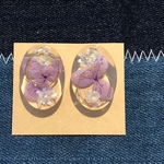 フラワーシェルクリアピアス