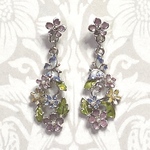 【アウトレット限定仕様】花が盛り沢山のドロップピアス/シルバー