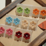 つまみ細工の耳飾り　【ピアス021】