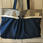 ギャザーがかわいいバック