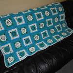 モチーフ編みブランケット