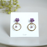 パープルの大人小花ピアス/イヤリング
