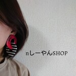 再入荷❤️レッド×ボーダーのアクリルチェーンピアス