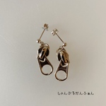 ジッパーピアス