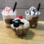 ひつじボンボンケーキとフラペチーノSET