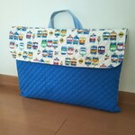 【在庫限り】.*･ﾟ32×48.ﾟ･*.電車がたくさん🚃🚋💭背もたれタイプの防災頭巾カバー【キルティングタイプ】