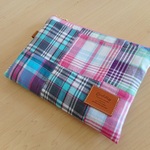 014toka562miさま専用　マドラスチェック　ピンクのフラットポーチ