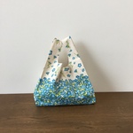 ネモフィラの花柄　エコバッグ　( レジ袋型 )