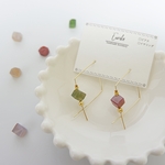 1点のみ*キューブ型天然石のフープピアス