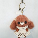【送料込】あみぐるみ たれ耳ちゃんバッグチャーム   m３０