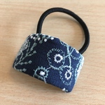 ミナペルホネン ヘアゴム handmade celebrate ネイビー