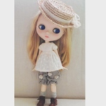 ドール服 ブライスアウトフィット 小花刺繍プルオーバー＋リネンヒッコリーパンツ＋リボンセット