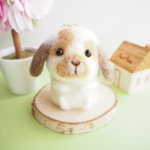 （うさぎ）動物好きさんのための癒やしバッグチャーム☆羊毛フェルト