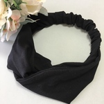 ヘアターバン 黒 スムースニット Tシャツ用生地 クロスタイプ 夏のお洒落 まとめ髪 綿100% ブラック