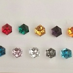 6㎜の超A級ガラスキューブストーンピアス／ノンホールピアス(1ペア)