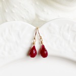 14KGF ルビー ドロップカット ピアス