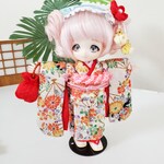 オビツ11着物🌸お洒落な小花ファンタジー🌸