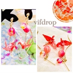 友禅和紙【赤 飛鶴柄】ミニ折り鶴&フルーツ玉の和ピアス イヤリング