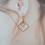 シルバースクエアのピアス