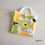 マスクケース（ 仮置き )　　 * マメリッコ風フラワー　col. green×yellow