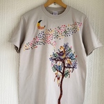 【送料無料】メンズTシャツSサイズ/手染め紅型のテングザルチャリティーTシャツ