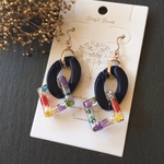 アクリルチェーン×ボタニカルピアス
