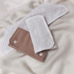 花柄刺繍レース×ブラウン エルゴ360° リバーシブル抱っこ紐よだれカバー