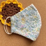 ふんわり涼し気な大人レースマスク。ブルー花柄✖️ライトブルー。濡らすとひんやり。