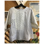 かがすりのパッチのトップス　リメイク素材