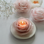 ｱｲﾅﾌ 〈天然蜜蝋〉くすみピンクの薔薇キャンドル