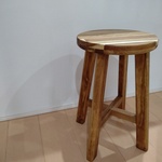 アカシアとヒノキの丸スツール(28cm)