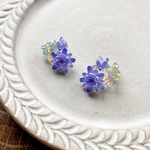 【花火】きらきら天然石とつまみ細工の花火のようなイヤリング