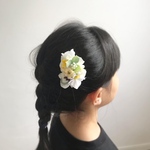ナチュラルガーデンのヘアクリップ  イエロー