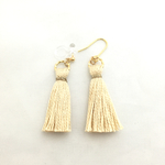 再販×2　シンプルふりふりタッセル（アイボリー）