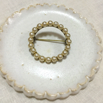 [再再再‥‥販]パールのブローチ(クリーム)